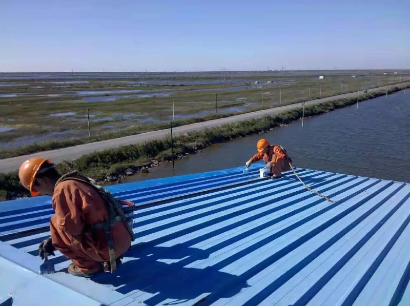 临朐钢结构屋面漏水原因